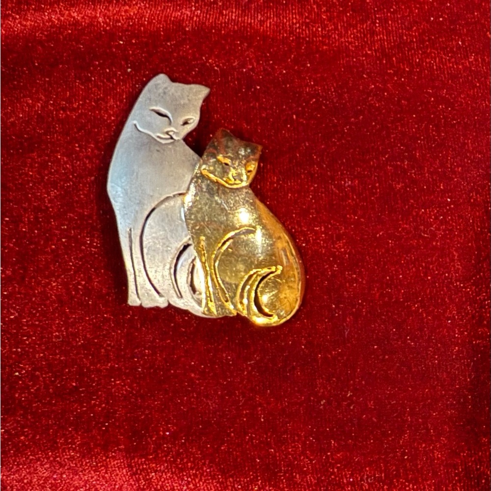 Vintage Ultracraft  Silver and Goldtone 2 Cat Brooch Mixed Metals